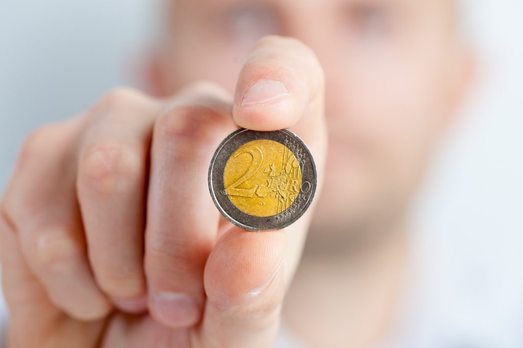 Eelarvepuudujäägi petlikkus: miks Eesti ja Venemaa numbrid ei ole võrreldavad
