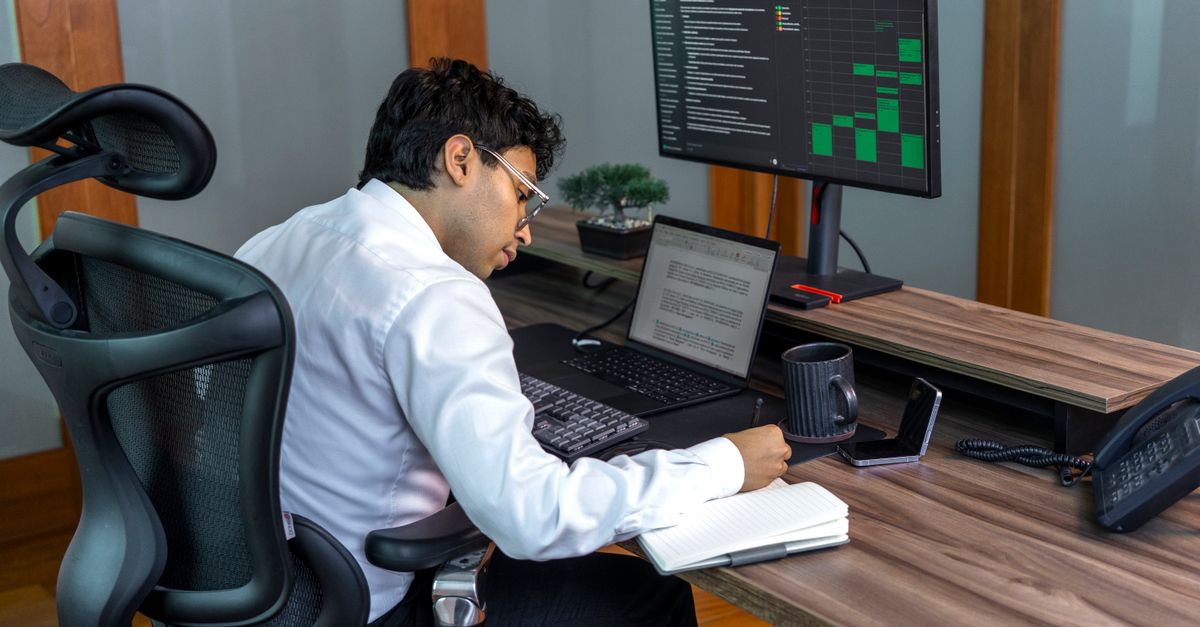 Simple test reveals in under a minute if your posture is damaging your back