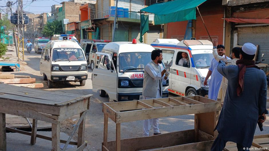 Pakistani Kohati linnas toimus rünnak politseikompleksile, hukkus vähemalt 16 inimest