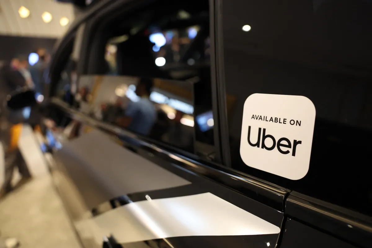 Uberi globaalne isejuhtivate sõidukite strateegia haarab kümneid linnu