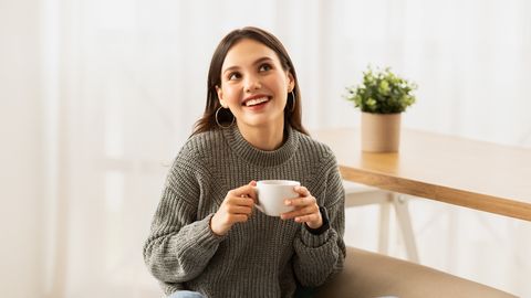 Dentists' surprising advice: don't brush your teeth immediately after coffee