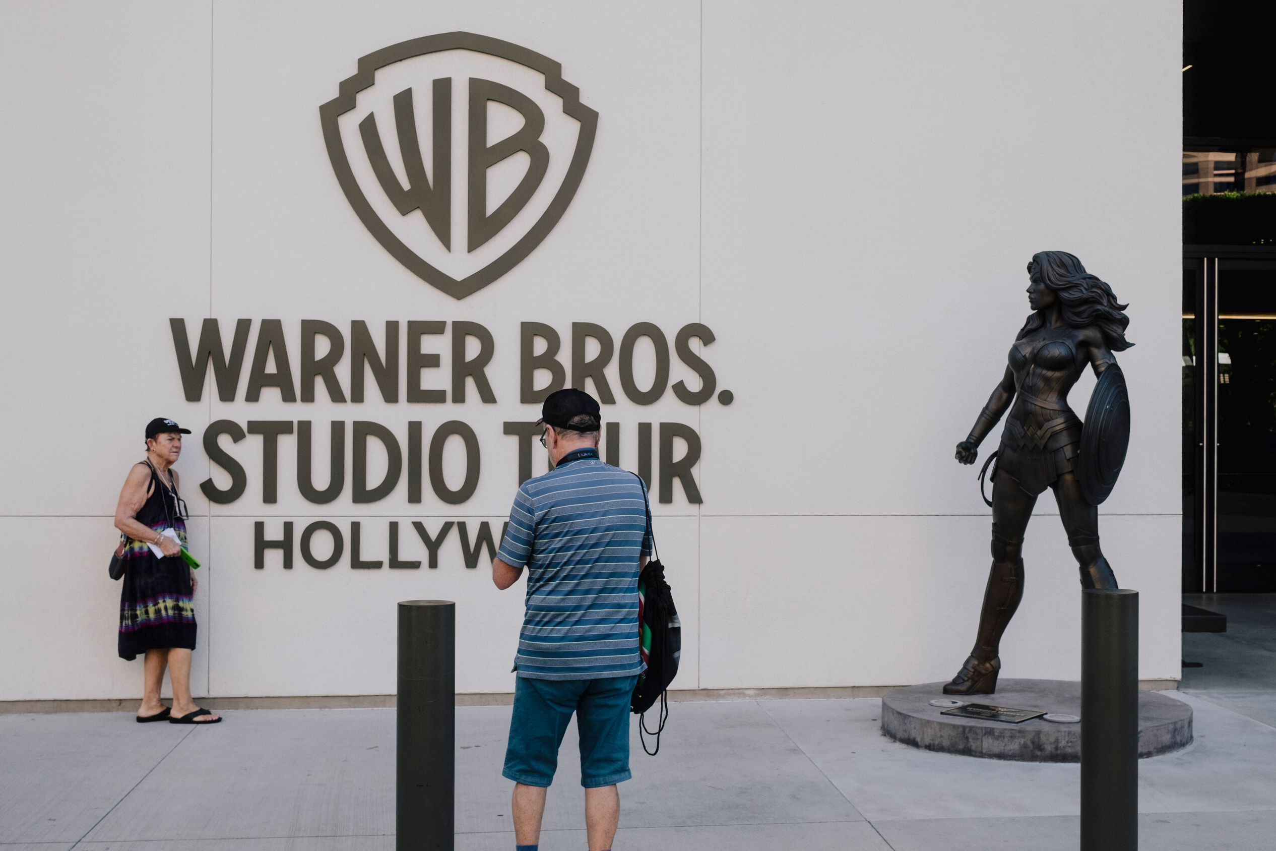 12 USA osariiki esitasid hagi Paramount ja Warner Bros. 110 miljardi dollari suuruse ühinemise vastu