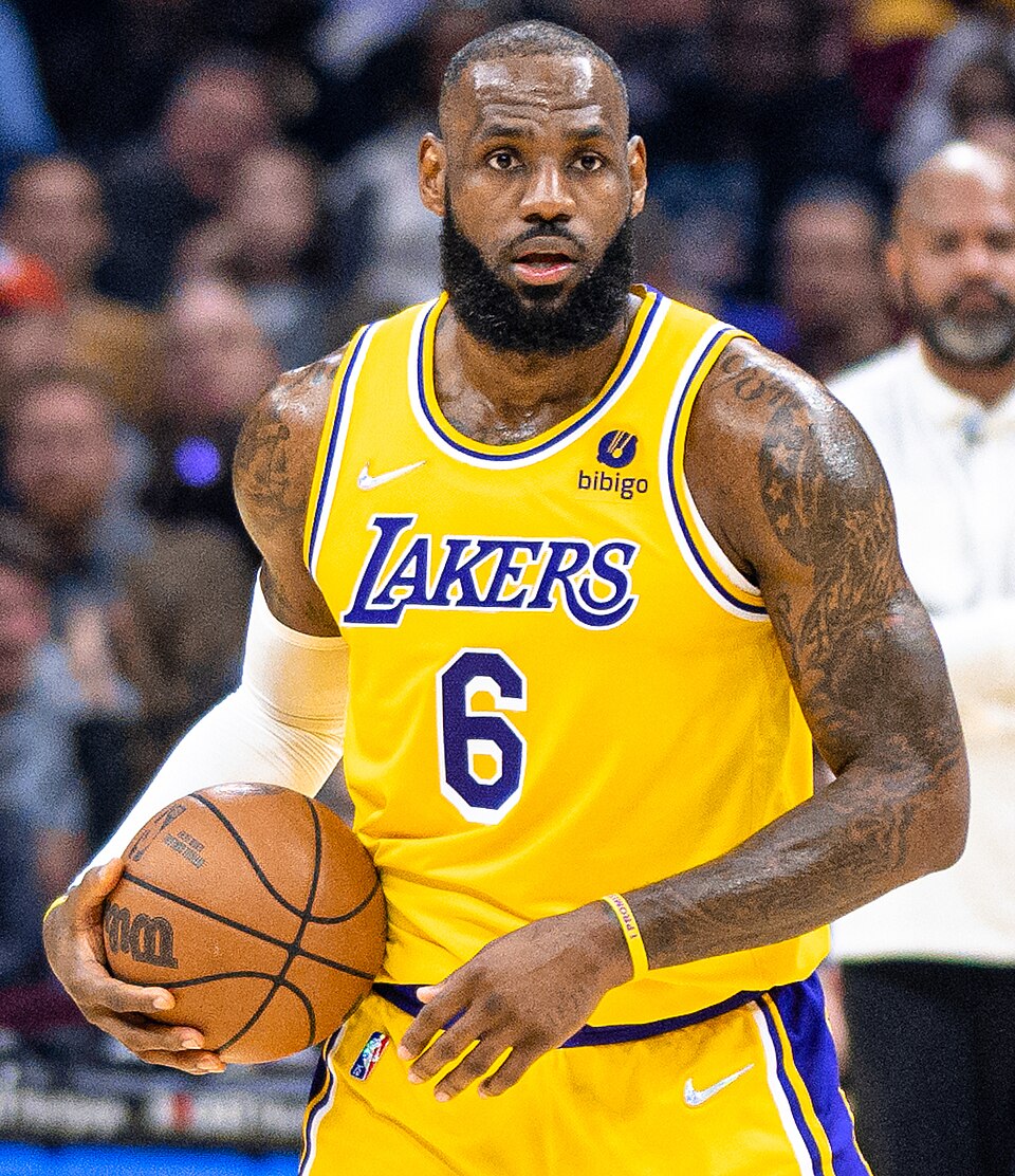 LeBron James viib Lakers Thunderi vastu play-off poolfinaali