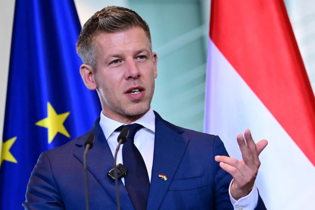 Новая власть Венгрии: Мадьяр требует отставки президента и повышения налогов для богатых