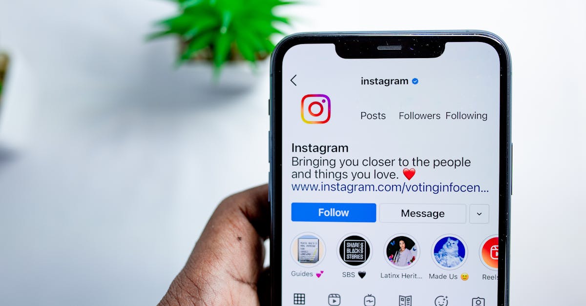 Instagram targets accounts reposting others' content