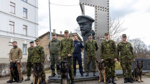 Kaitseliidu jäljekoerad said ametlikud tunnistused