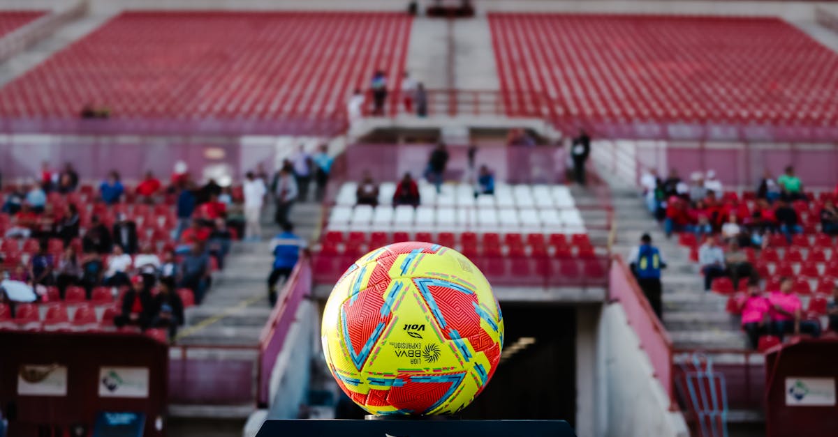 Jalgpalli MM ajalugu: kuidas maailma suurim spordivõistlus sai alguse ja arenes