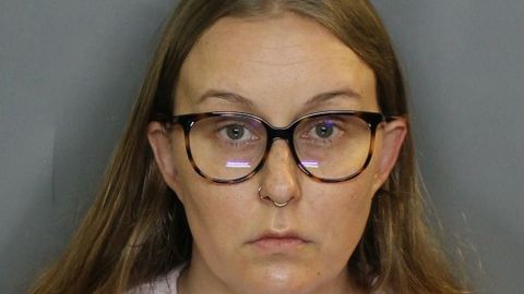 Florida õpetaja vahistati seksuaalse kuriteo eest õpilasega
