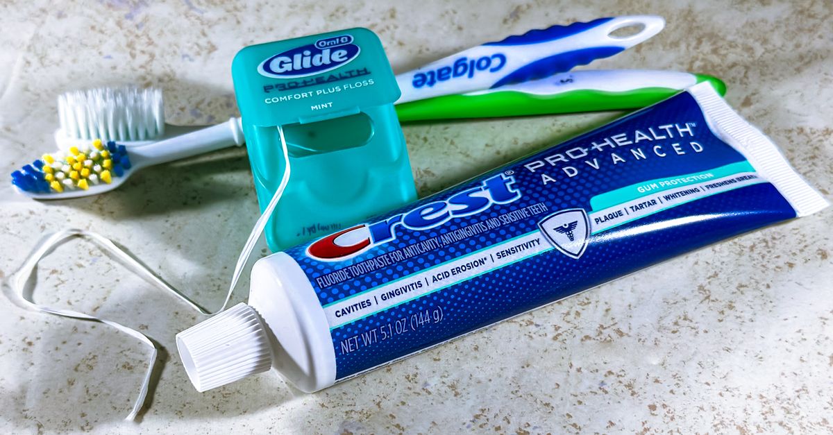 Dental Hygienist Explains: How to Choose the Right Toothpaste from 6 Types