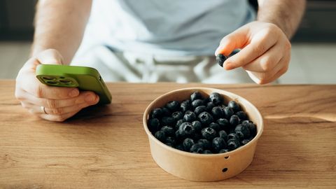 Lihtne nipp: kuidas teada saada, kas mustikad on magusad