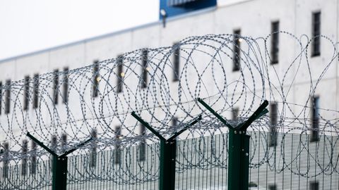 Swedish parliament expresses concerns over Tartu prison rental agreement and Estonia's potential change of power