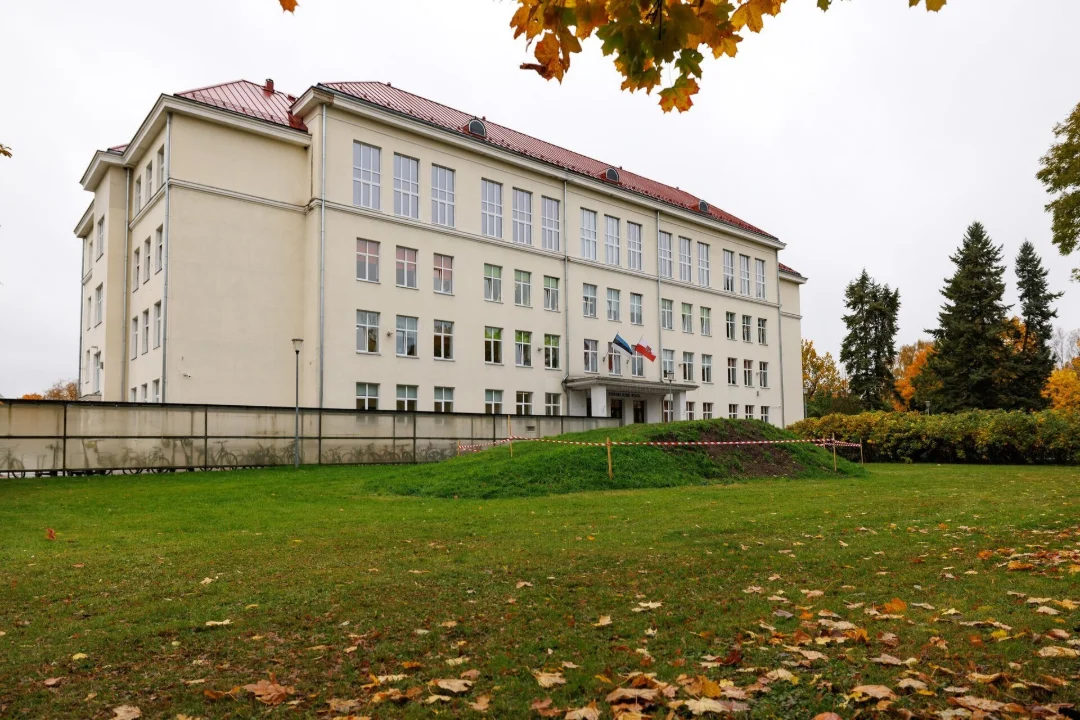 Tartu koolid tugevdavad turvalisust kaitsekilede ja evakuatsiooniõppustega
