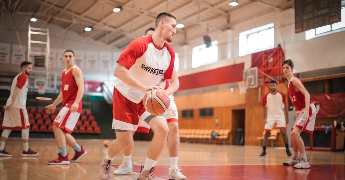 Vaaks vahetas Providence'i Illinois'i NCAA tippkohustusse