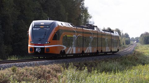 Hansabuss lõpetab kahel liiniel Viljandist, rongid muutuvad odavamaks
