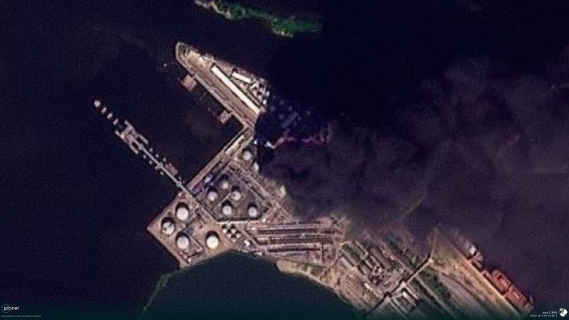 Дроны ударили по нефтяному терминалу Петербурга в день открытия ПМЭФ