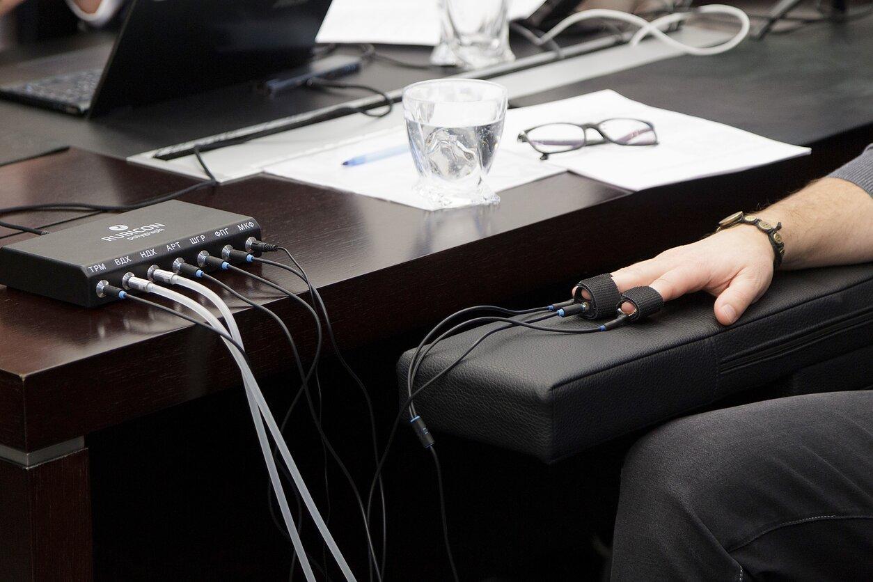 Leedu seimi otsus: elamisloa taotlejaid saab nüüd polügraafiga kontrollida