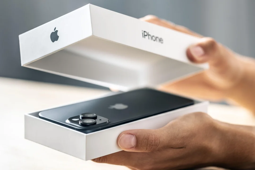 Eesti järelturul levivad eksitavalt sarnased võltsitud iPhone’id