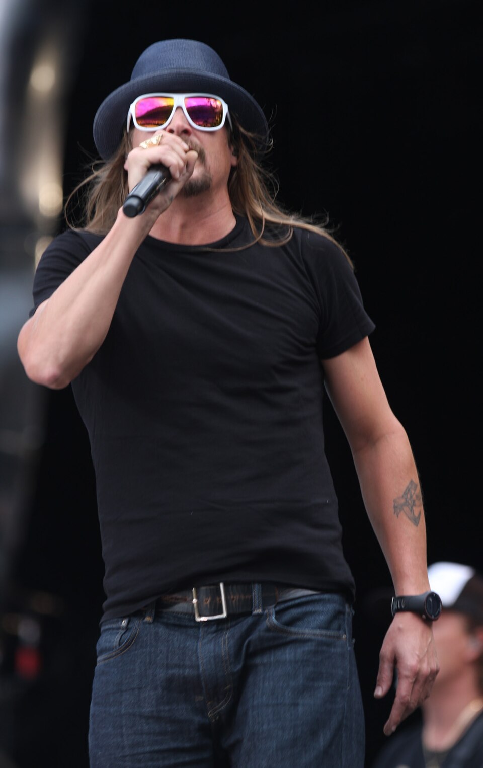 Kid Rock tekitas USA sõjaväes juurdluse helikopterite stunti pärast