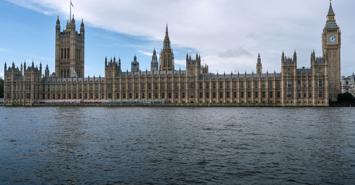 Фараж объяснил пятимиллионный подарок наградой за кампанию за Brexit