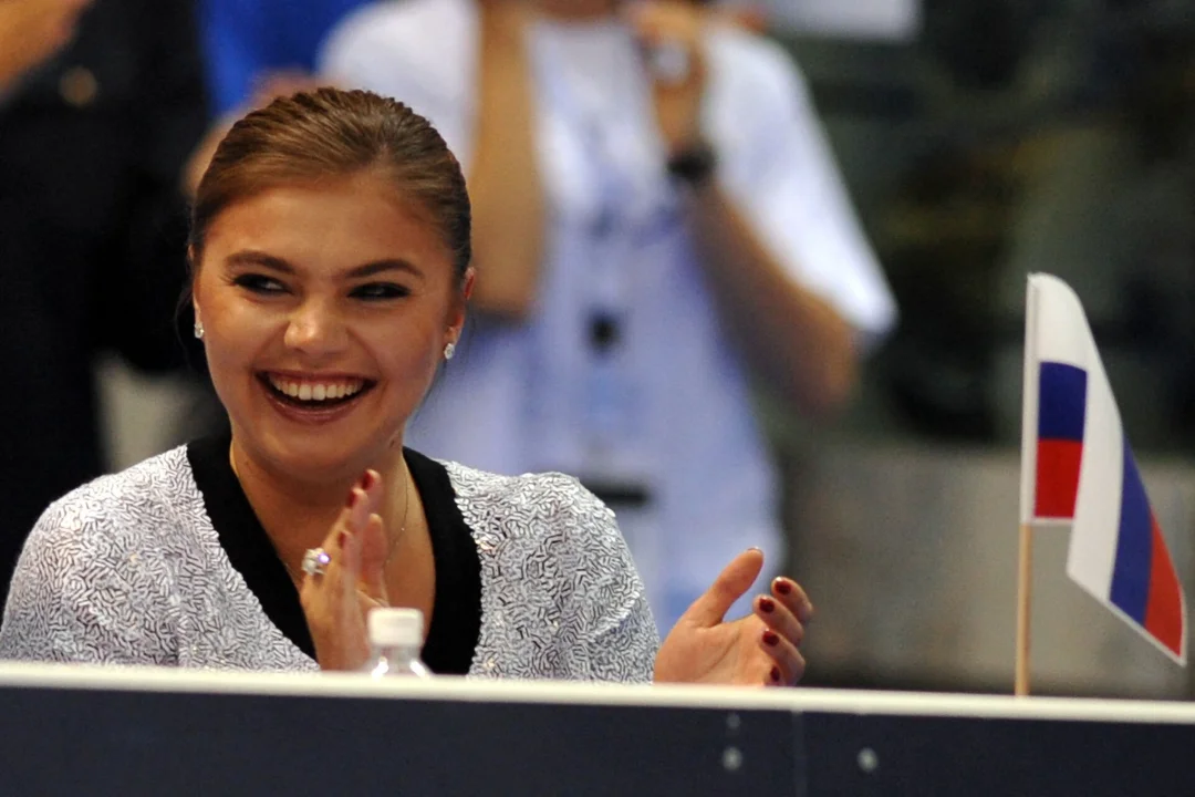 Venemaa meediategelase Alina Kabaeva sotsiaalmeediafotod tekitasid elava arutelu