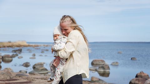 Emata kasvanud emad jagavad oma lugusid