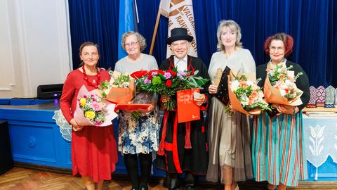 Pärandihoidja sõled anti üle Valgamaale
