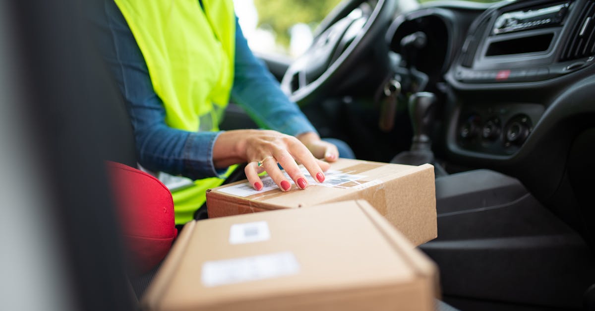 Uber Expands Service to Handle Package Returns at Your Home