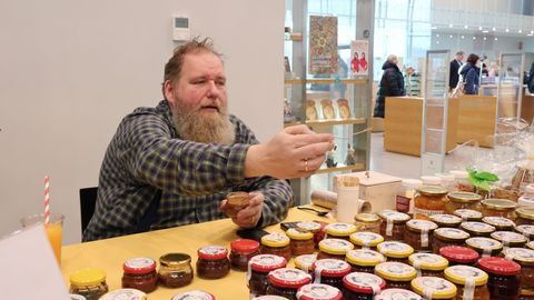 Muusik Mait Trink kaotas Türi lillelaadal abielusõrmuse