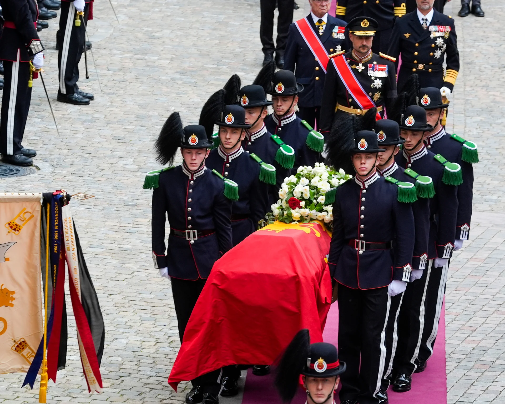 Oslo saatis viimsele teekonnale Norra kuninga Harald V