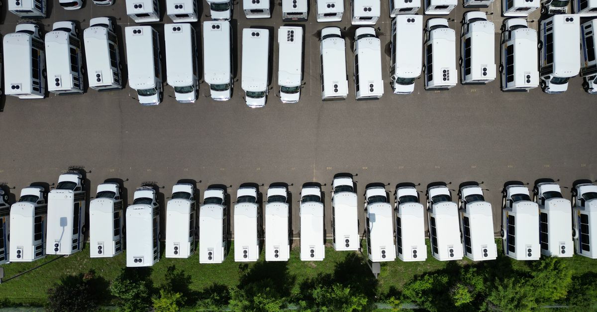 Uber Plans to Convert Driver Fleet Into Self-Driving Data Network