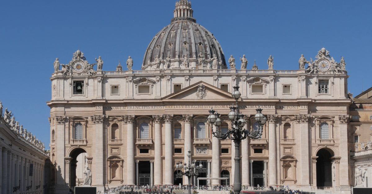 Pope Clarifies Remarks After Trump Spat