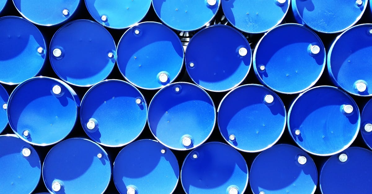 Нефть дорожает на фоне конфликта на Ближнем Востоке