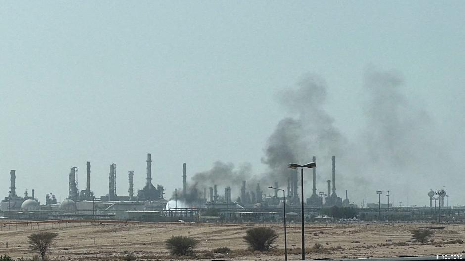 Saudi Araabia ja huthide konflikt süveneb: õhurünnakud Jeemenis ja Riyadhis