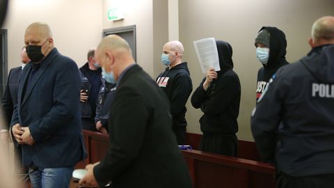 Tartu maakohus jättis mõrvar Daniel Kaasiku vabadusele ja eemaldas jalavõru