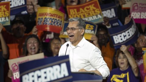 California governor's primary heats up in tight three-way race