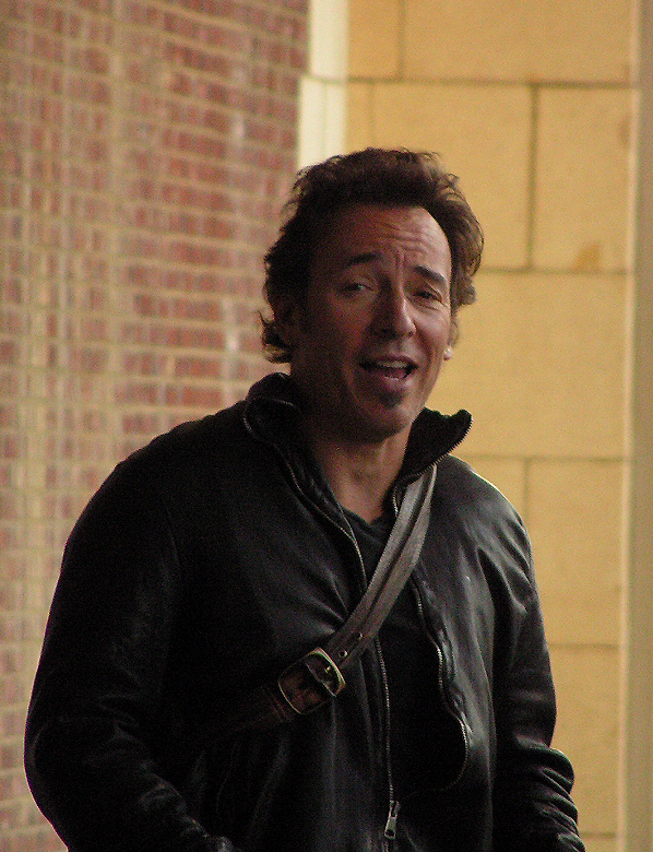 50 aastat tagasi: Bruce Springsteen viiski Gracelandis Elvisega kohtumise
