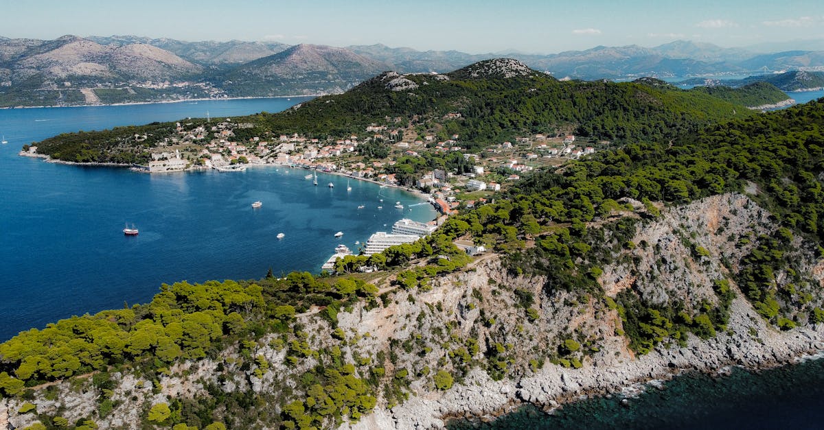 Odavamad puhkusekohad: Montenegro ja Albaania tõusevad populaarsusele