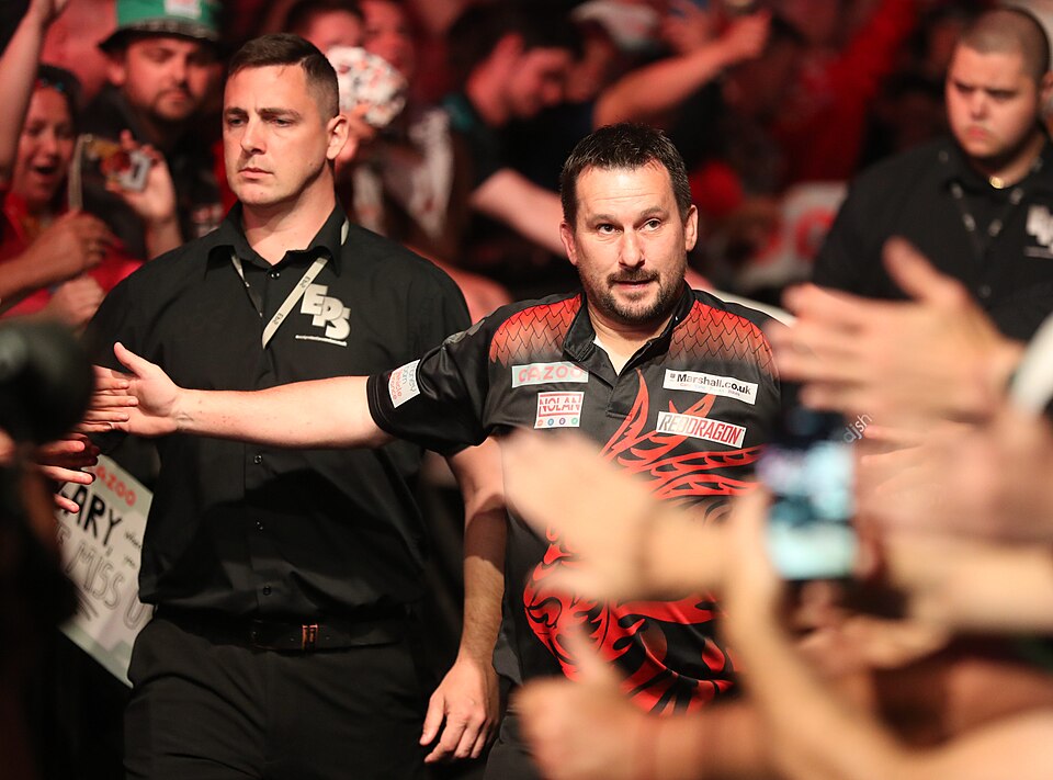 Clayton defeats Littler in Rotterdam thriller