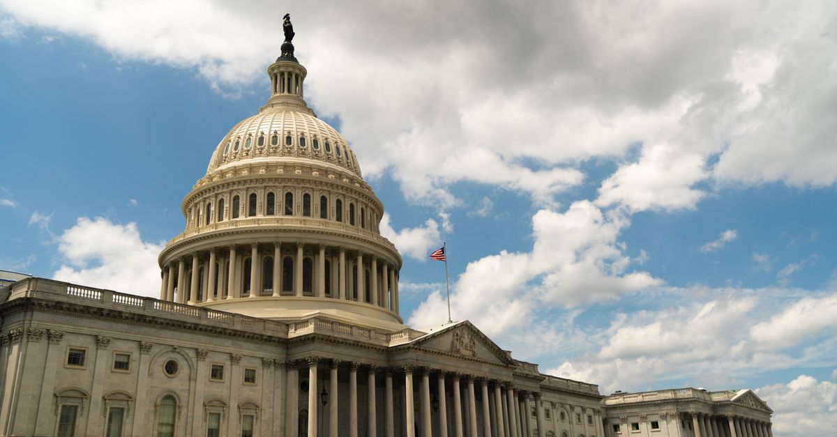 Закон о слежке в США: конгресс разделен перед истечением срока