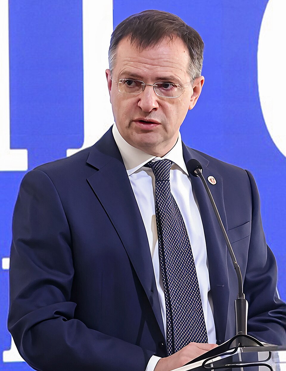 Venemaa koolides väheneb võõrkeeleõpe ja hoogustub ideoloogiline indoktrinatsioon