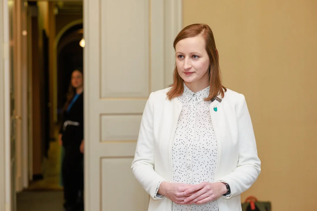 Кристина Меринг: комиссия по сельской жизни блокирует законопроект о запрете клеточного содержания кур