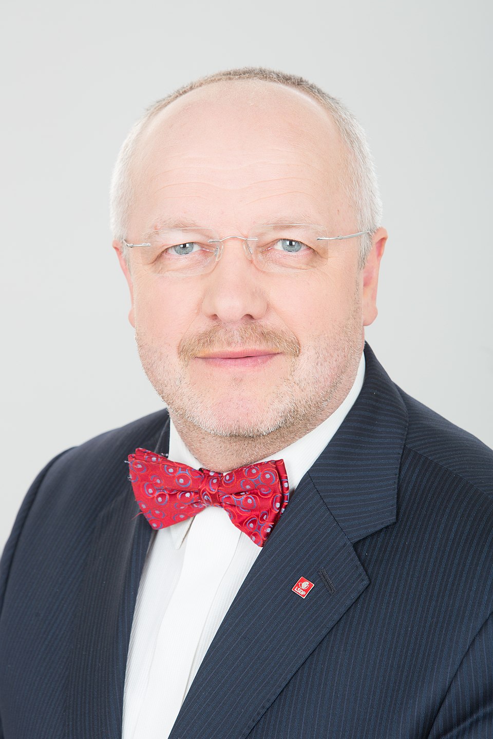Leedu peab kaaluma tuumarelvade lubamist, ütleb Riigikogule spiiker