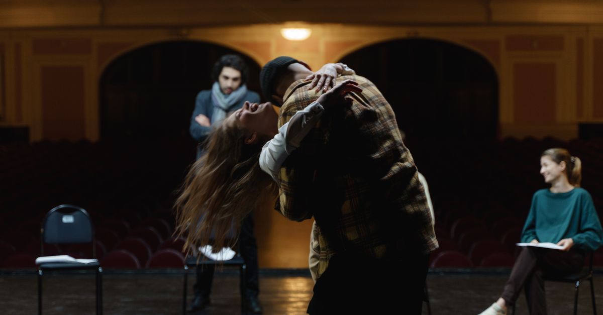 Review: Witkiewicz's Infernal Bliss on the Endla Theatre Stage in Pärnu