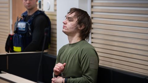 Обвиняемый в терроризме юноша из Кохтла-Ярве затапливает свою камеру в Таллиннской тюрьме