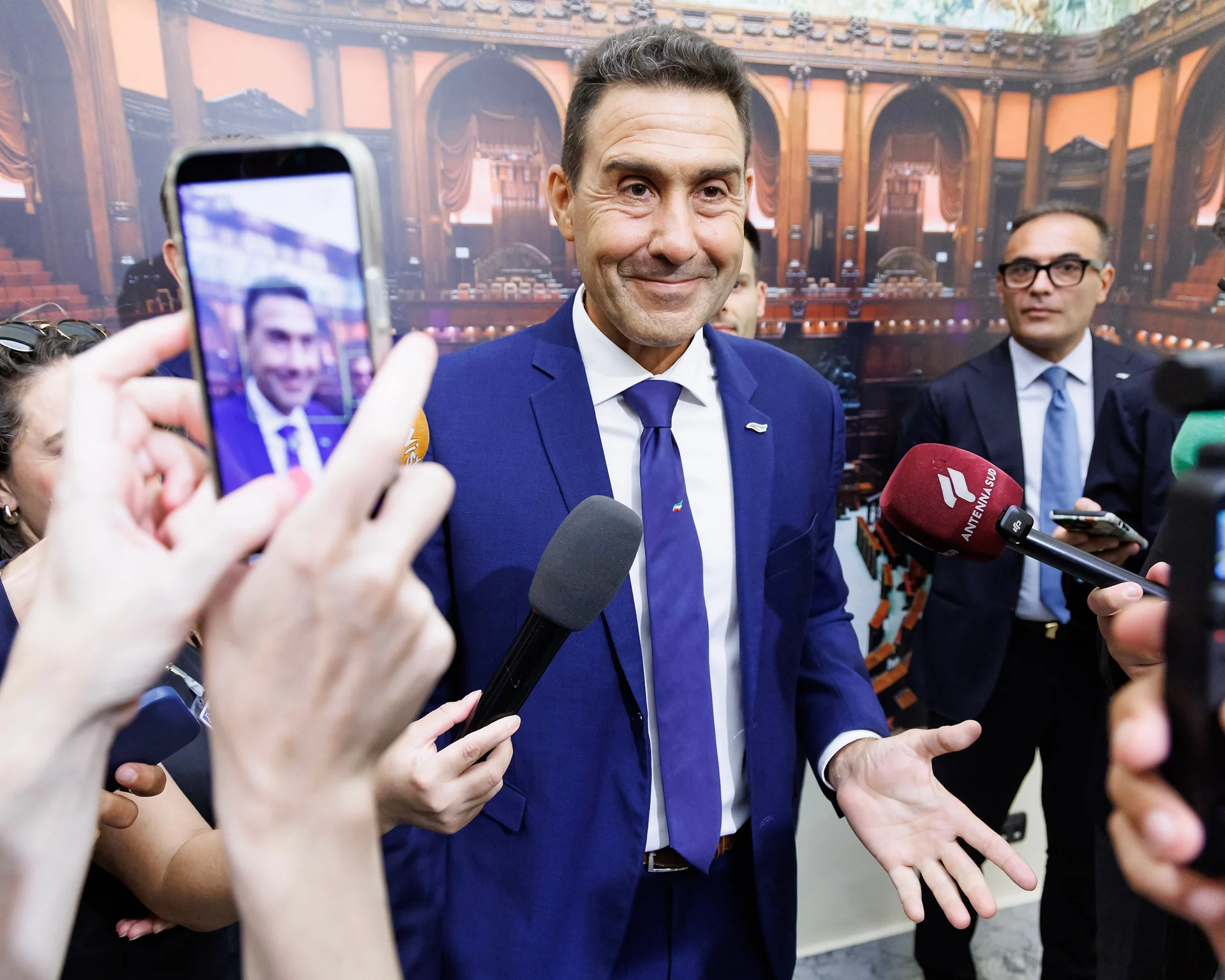 Itaalia poliitikat raputab kindral Roberto Vannacci uus erakond