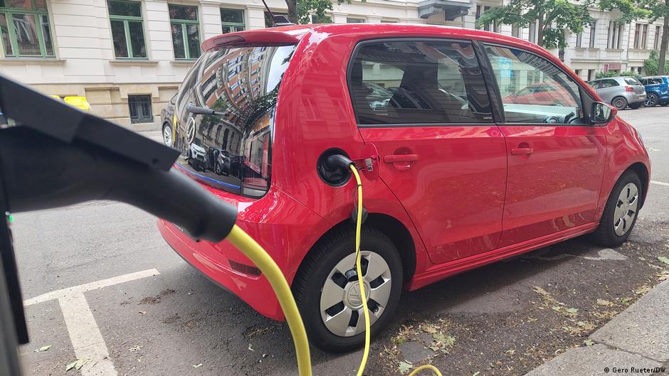 Saksamaa poliitikud vaidlustavad Euroopa Liidu elektriautode emissioonireeglid