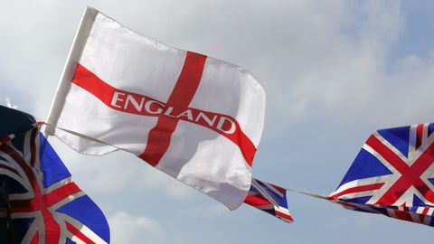 Mattias Jõesaar: British PM finally overcame shame, England flag was raised