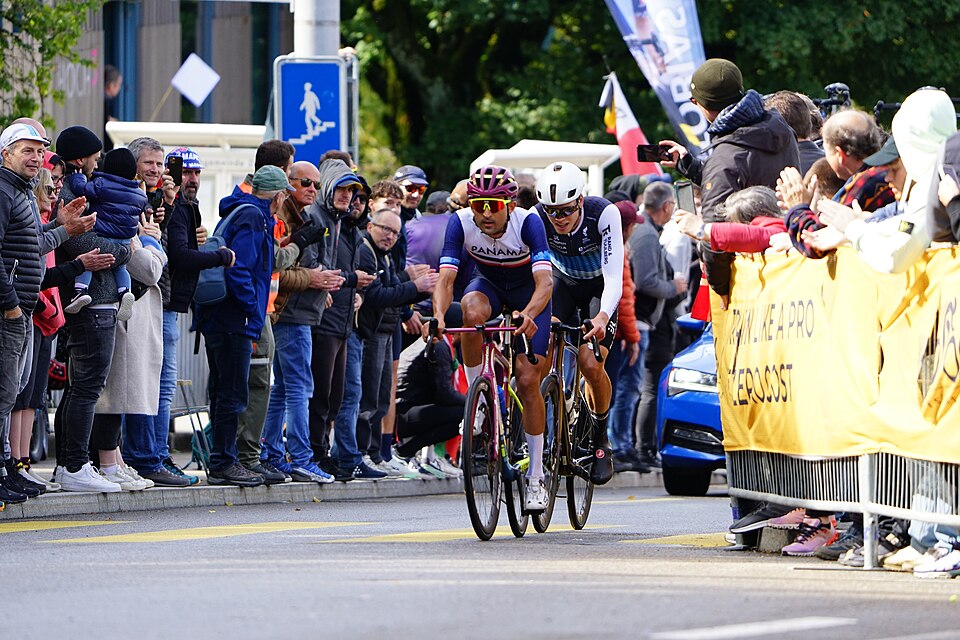Markus Pajur finished 18th at Bosten Lake cycling race in China