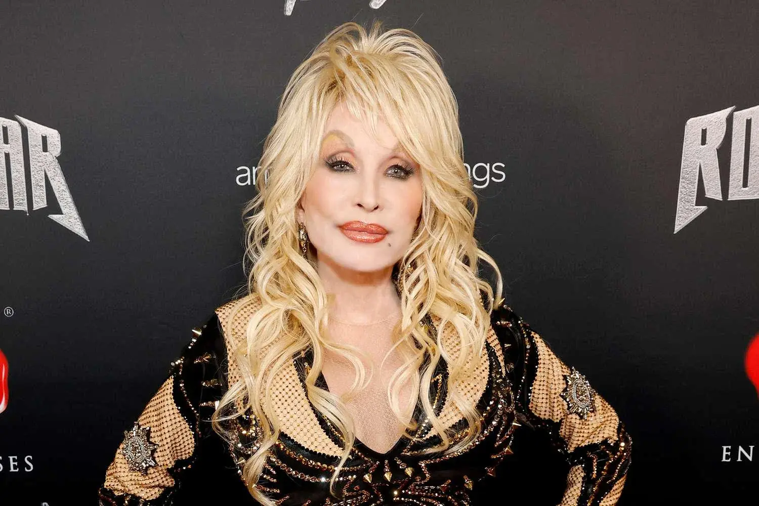 Ameerika kantrilaulja Dolly Parton on elus Tennessee osariigis