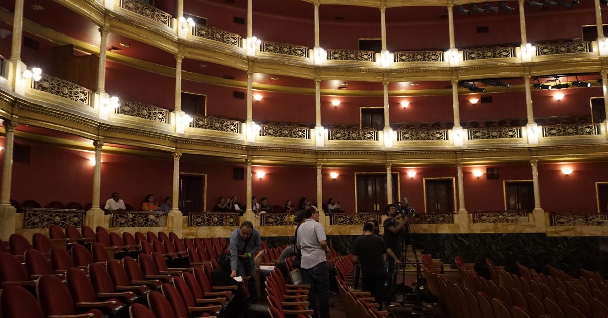Teater Ekspeditsioon esitab Lauri Lagle uut lugu maiks